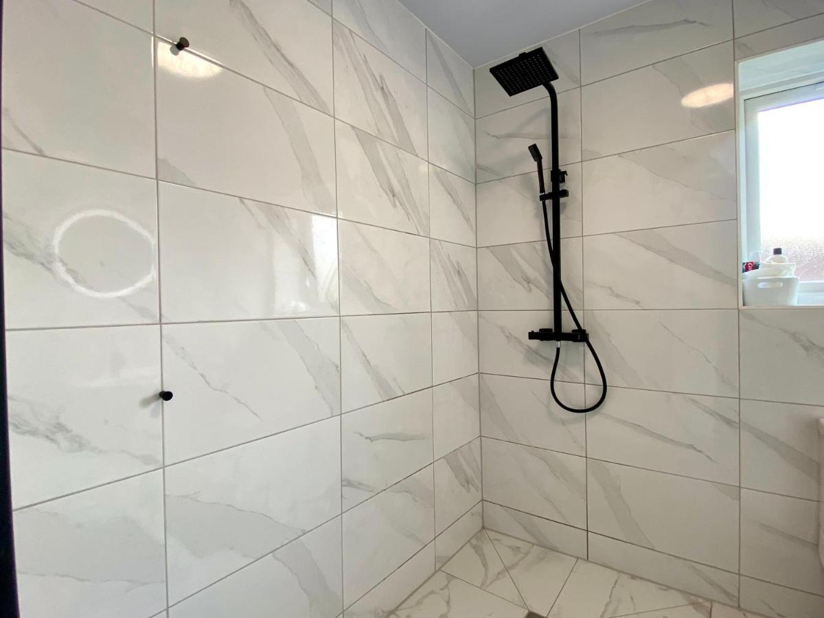 WellingFlat 5 The Old Clinicアパートメント エクステリア 写真